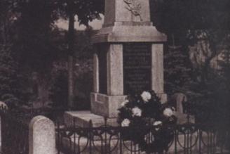 Pomník padlých v I. světové válce v Pomezí nad Ohří (Mühlbach)