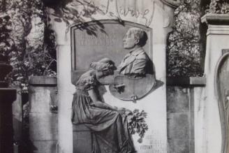 Náhrobek Luďka Marolda na Olšanských hřbitovech v Praze