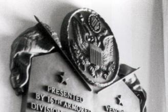 Pamětní deska osvobození Plzně 16 pancéřovou divizí americké armády